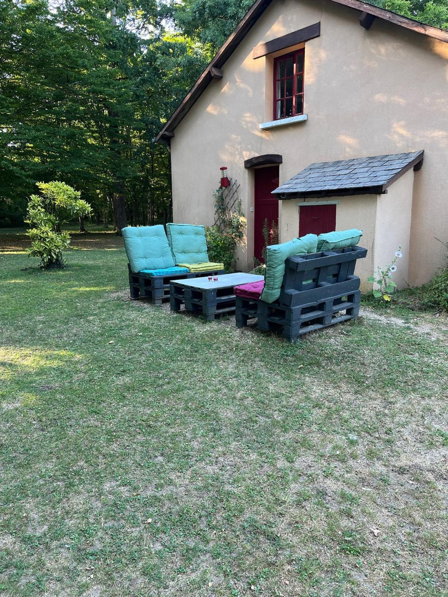 La Faisanderie Saint-Florent-sur-Cher Exterior foto